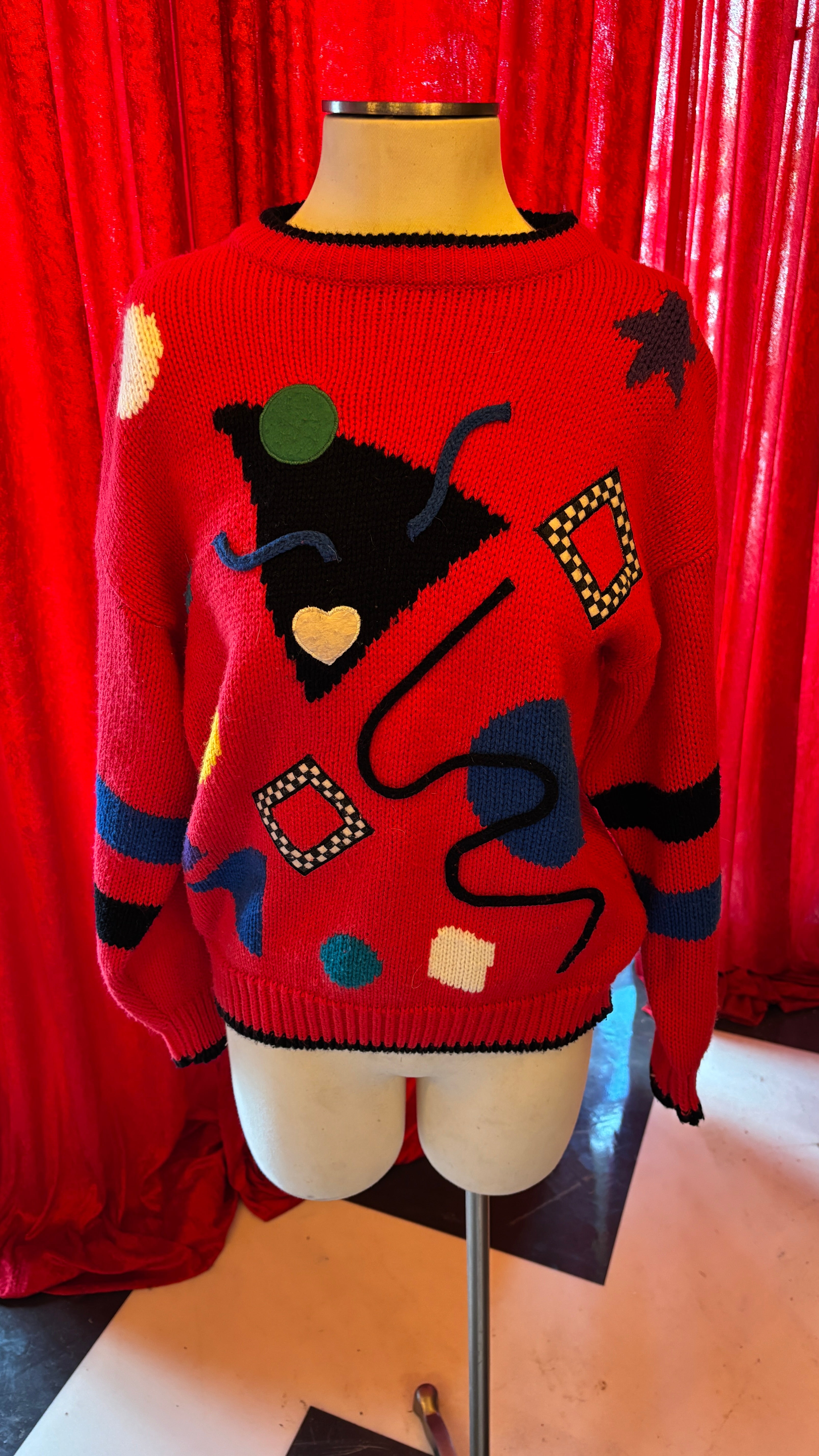 Red Geometric Squiggle Crewneck 80's Vintage
