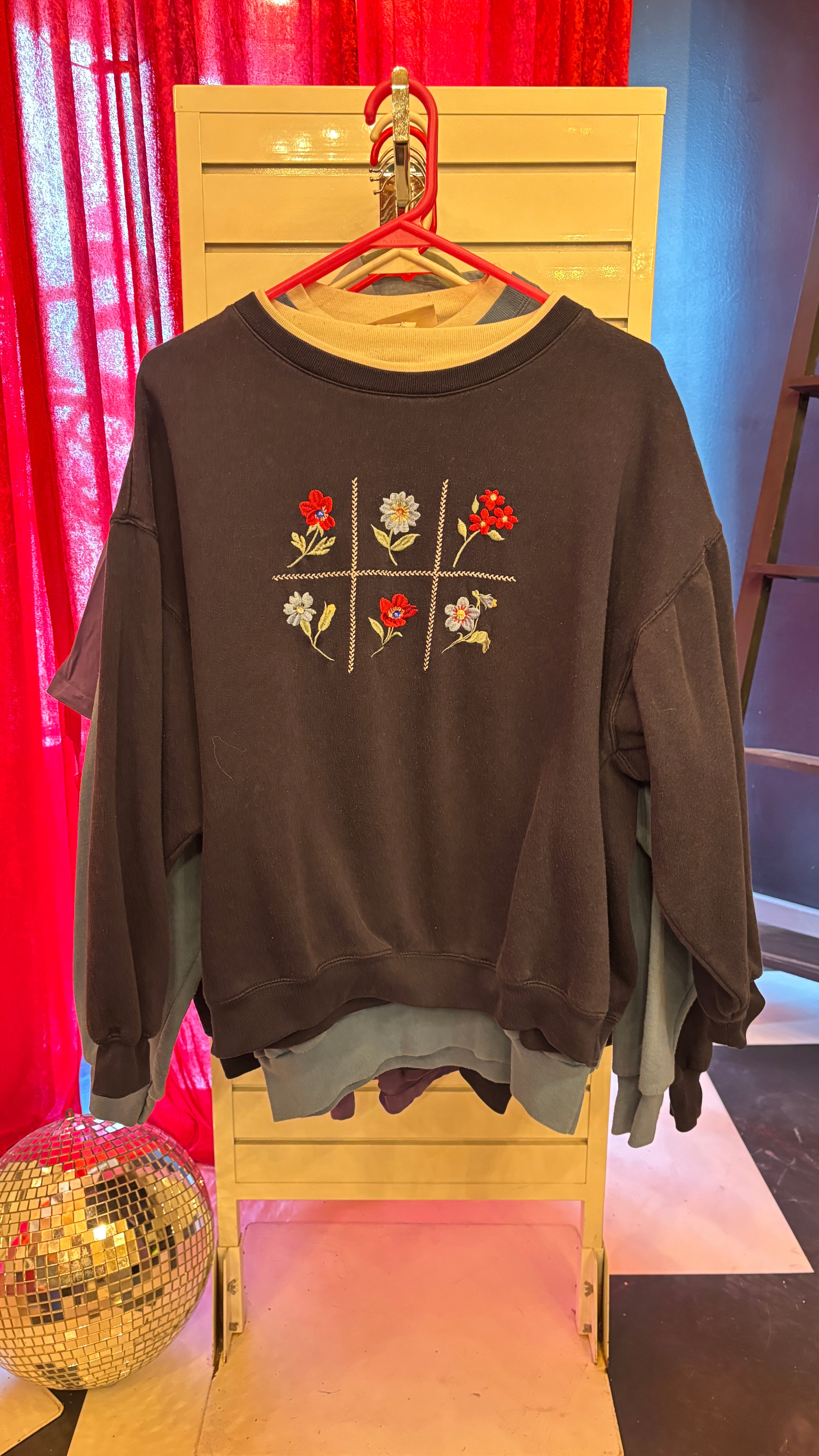 Vintage Navy Floral Crewneck